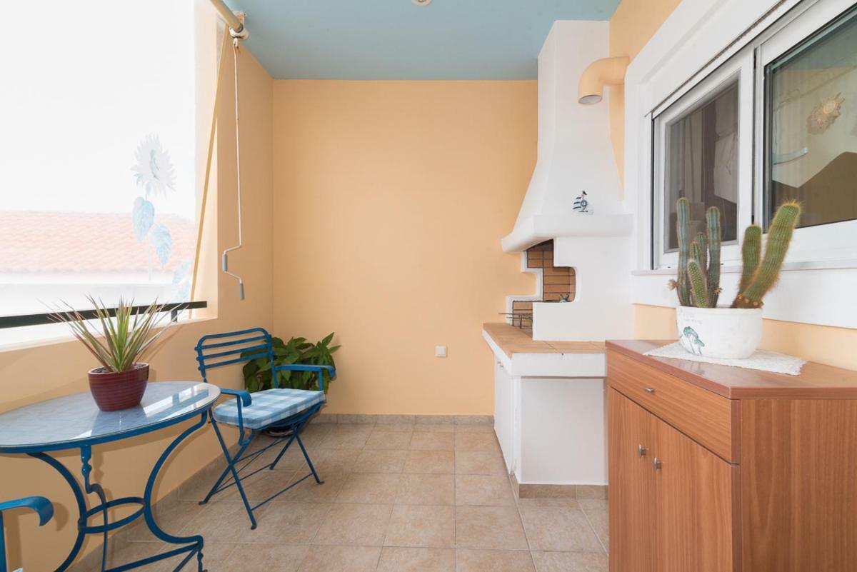 Penthouse 5 Min From Airport And Sea Apartment Markopoulo Mesogaias Luaran gambar